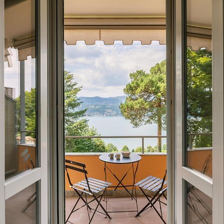 La Casa Di Giulia - Holiday Home Ranco Εξωτερικό φωτογραφία