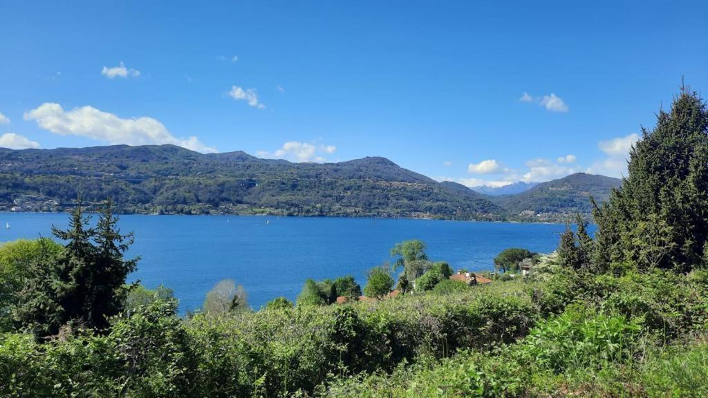 La Casa Di Giulia - Holiday Home Ranco Εξωτερικό φωτογραφία